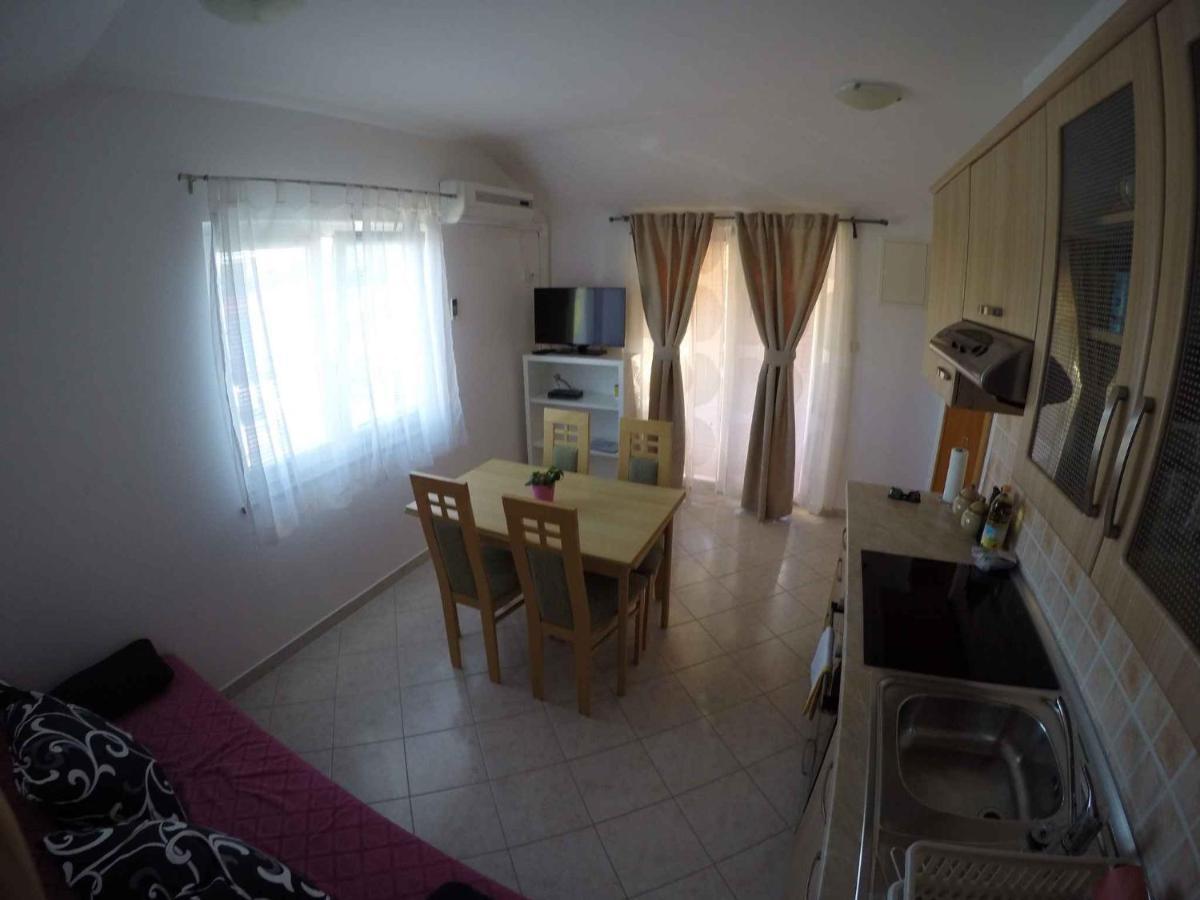 Apartment In Lopar/Insel Rab 37000 Kültér fotó